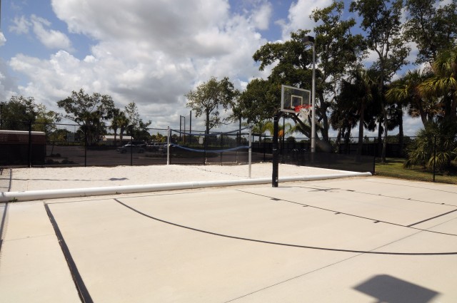 Basketball / Sand Volleyball Court