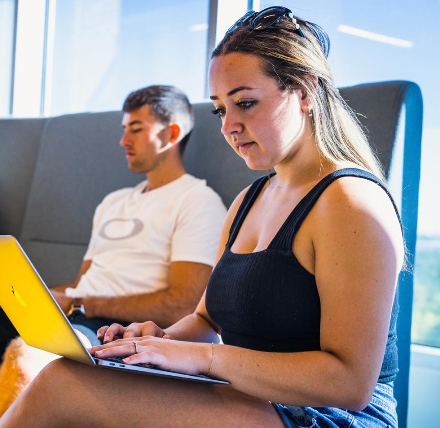 Students in the Nelson Health Sciences building