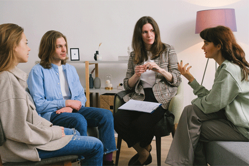 psychologists working with each other